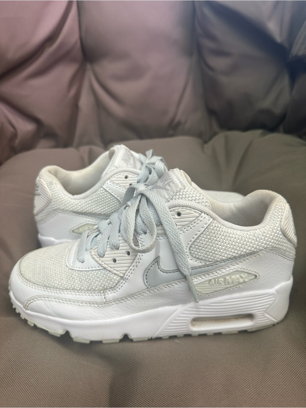 Nike Airmax 90 white heather grey size 4y youth Gradeschool shoes sneakers